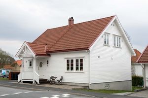 Larvik, Rosendalsgata 30.jpg