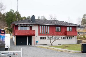 Larvik, Rugdeveien 05.jpg