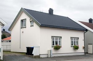 Larvik, Schleppegrells gate 18.jpg