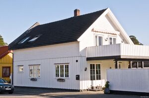 Larvik, Schleppegrells gate 22.jpg