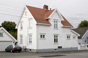 Larvik, Skogveien 24.jpg