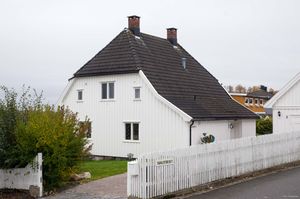 Larvik, Skolestredet 01.jpg