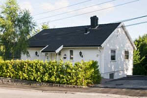 Larvik, Skrenten 17.jpg