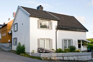 Larvik, Steingata 10.jpg