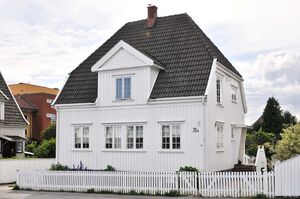 Larvik, Sverres gate 35 A.jpg