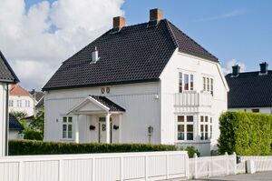Larvik, Sverres gate 37.jpg
