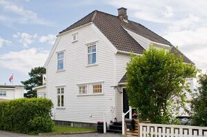 Larvik, Sverres gate 38.jpg
