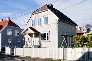 Larvik, Sverres gate 45.jpg