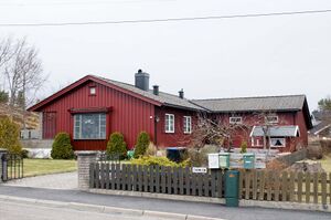 Larvik, Tiurveien 01.jpg