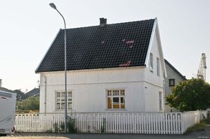 Larvik, Tordenskjolds gate 28.jpg