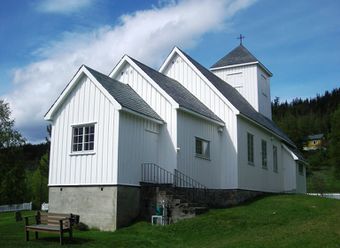 Leirskogen kirke.jpg