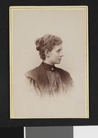 208. Leni Holst - no-nb digifoto 20160421 00183 bldsa EYDE 5 03 026.jpg