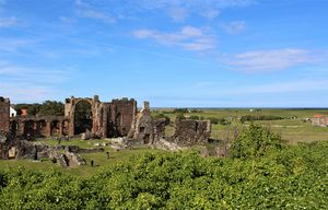 Lindisfarne juni 2018.JPG