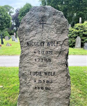 Lucie Wolf gravminne.jpg