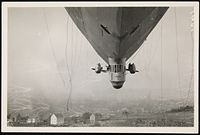 Luftskipet «Norge» over Ekeberg 14. april 1926 Foto: Ukjent/Nasjonalbiblioteket