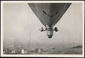 Luftskipet Norge over Ekeberg 8887045367 c16b748e64 o.jpg