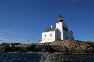 Lyngør fyrstasjon Arendal turistkontor.jpg