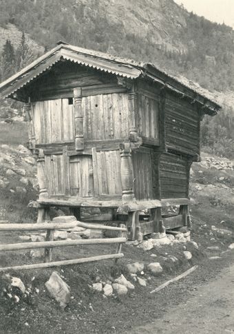 Mårdalen søndre, Atrå, Telemark - Riksantikvaren-T168 01 0018.jpg