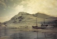 MB «Varnes» drifta mykje i Olderfjorden. Den er vill og vakker omkransa av høge fjell.