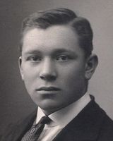 Arne Manem, småbruker og snekker, ble medlem av det første styret i Sandvollan Samvirkelag.