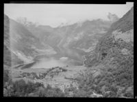 48. Maråk, Geiranger - no-nb digifoto 20150220 00197 NB MIT FNR 16647.jpg