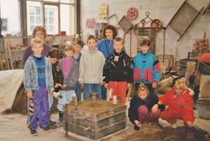 Marcussens Metallstøperi har besøk av barnehage (2).jpg
