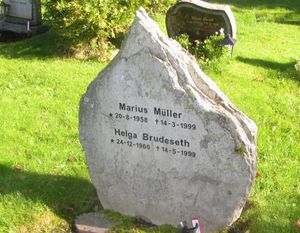 Marius Müller gravminne.jpg
