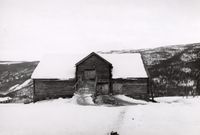 10. Megarden, Oppland - Riksantikvaren-T126 01 0103.jpg