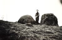 Rasmus S. Høydalsnes gjer klar meisene.