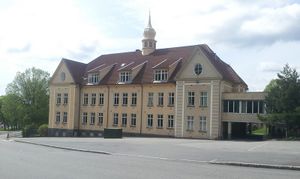 Mesterfjellet skole.jpg