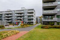 Moderne blokkbebyggelse på Midskogen sørvest i Skibyen. Foto: Leif-Harald Ruud (2021).