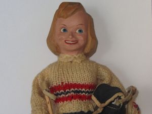 Mimi Bergs Norgesdukker.jpg