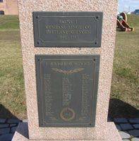 Minneplakett ved Akershus festning over falne fra Kompani Linge og Shetlandsgjengen. Foto: Stig Rune Pedersen (2019)