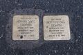 Minneplaketter jødeforfølgelsen Grønlandsleiret 6 i Oslo.JPG