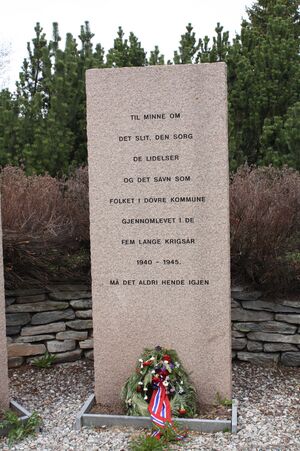 Minnestein Dovre1940-45.jpg
