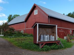 Mjølkerampe Norsk Folkemuseum.jpg