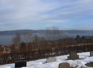Mjøsa sett fra Feiring kirke 2012.jpg
