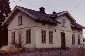 Muggerud skole i 1987 (oeb-180222a).jpg