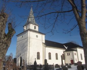 Nøtterøy kirke Vestfold 2012.jpg
