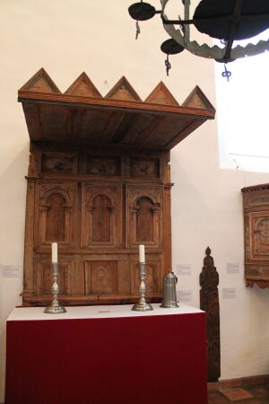 NF Valle kyrkje altartavle 01.JPG