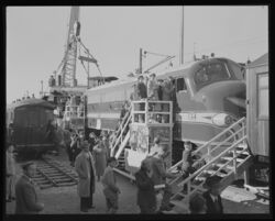 NSB 100 år i 1954. Arrangement på Rådhusplassen i Oslo og på Vestbanen.