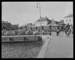 NSB 100 år i 1954. Arrangement på Rådhusplassen i Oslo og på Vestbanen.