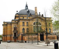 Nationatheatret fra Johanne Dybwads plass. Foto: Ida Tolgensbakk (2010