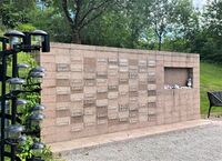 Navnet minnelund, Slagen kirkegård. Foto: Stig Rune Pedersen (2023)