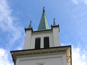 Nedre Eiker kirke tårn 2013.jpg