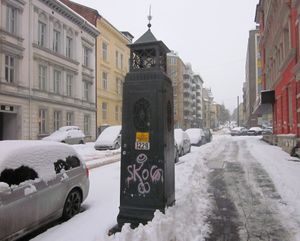 Nedstigningstårn Huitfeldts gate Oslo 2012.jpg