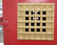 113. Nedstigningstårn Oslo detalj dør.jpg