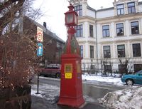 75. Nedstigningstårn ved Frognerveien Kruses gate Oslo 2012.jpg