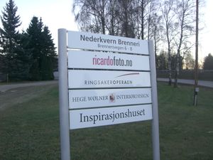 Nerkvern brenneri skilt.JPG