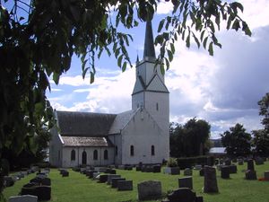 Nes kirke Hedmark.JPG